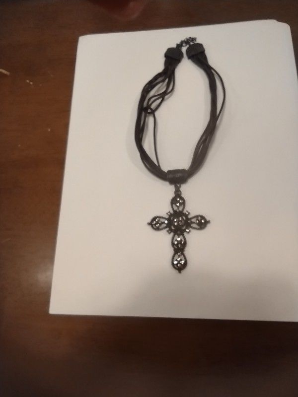 Leather Choker With Cross With Amber Crystals