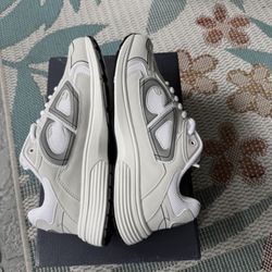 Dior B30 'White Grey Size 38