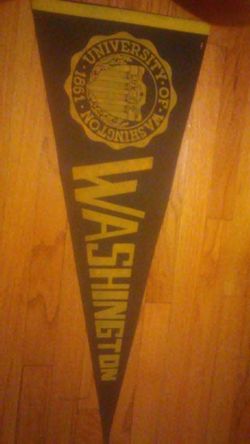 University of Washington pennant flag