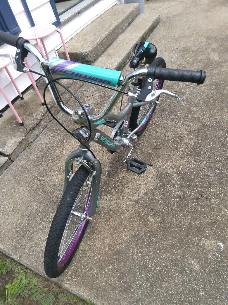 Schwinn Astrid 20" Bike
