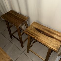 Acacia Wood Stools