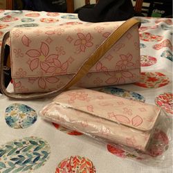 Small Fashionable Purse With Matching Wallet