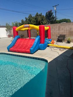 Kids Little Tikes Jump n Slide  Inflable Bouncer