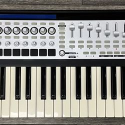 Novation 49SL MKII MIDI 49-key USB MIDI Controller 
