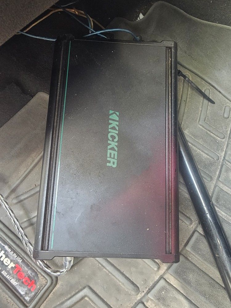 Kicker KMA 300.4 Amp