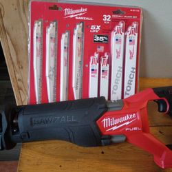 Milwaukee Sawzall & blades 
