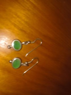 Vintage emerald drop earrings