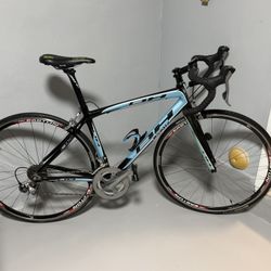 BH  CRYSTAL ROAD BIKE