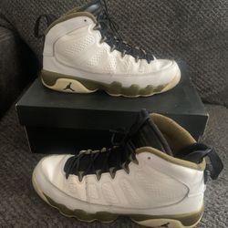 Nike Air Jordan 9 IX Retro Statue Militia Green White size 6.5y