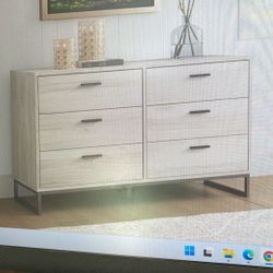 Bedroom Set, 6 Drawer  Double Dresser, 2 Matching 3 Drawer End Tables And Queen slated Head Board