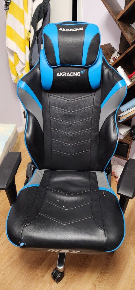 AKRacing Chair