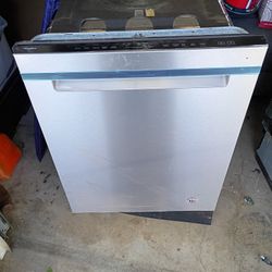Whirlpool And Samsung Dish Washer 