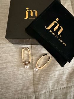 Jessica Moore necklace and earrings, brand new, never worn