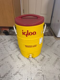 Igloo Industrial 5-Gal Drinking Water Cooler