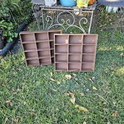 Collector shelf./brn