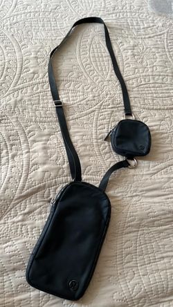 Lululemon Modular Phone Crossbody Bag