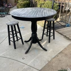 Tall Table And Bar Stools