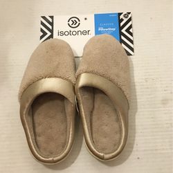 New Isotoner women’s slippers Pillow step LG