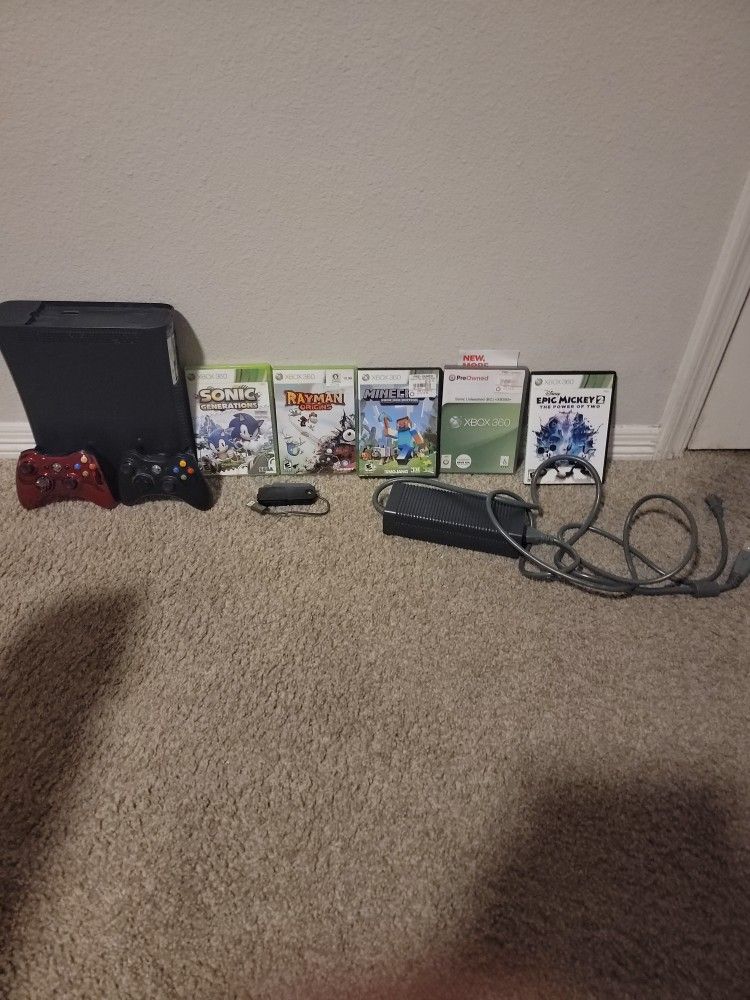 Xbox 360/ Black Video games & Consoles