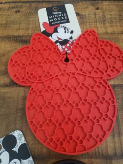Disney Mickey/Minnie mouse Trivet Thumbnail