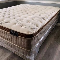 Queen Size Organic Cloud Europillowtop Mattress And Boxspring 