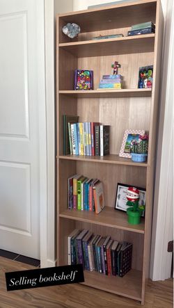 Book shelf