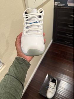 Retro 11 legend blue lows