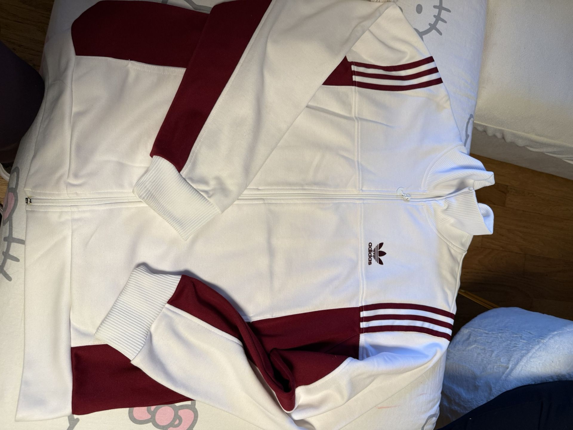 Adidas Sweater