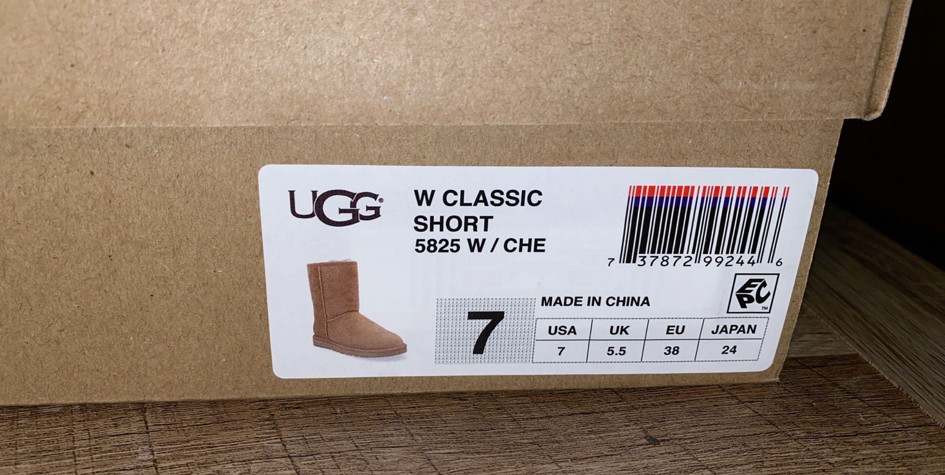 Women’s Chesnut UGG’s