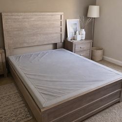 Ashley Furniture Queen Bed Frame + Box Spring – Light Oak / Sand Finish