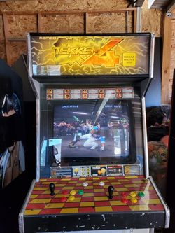 TEKKEN 4 ARCADE GAME