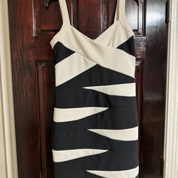 Black And White Tight Fitting Dress 