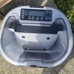 Automatic Pet Feeder PF30 – works great, clean, like new