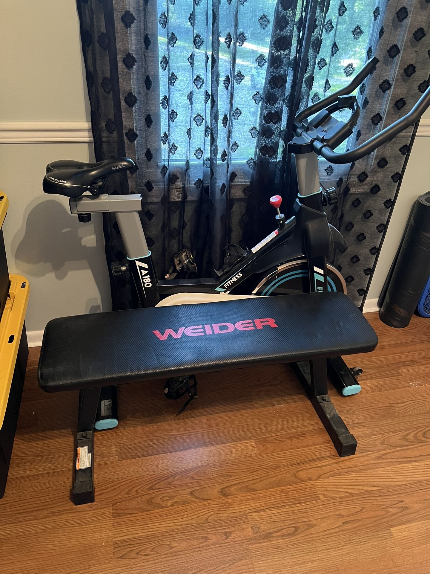 Weider Workout Bench & Afully Pedal Bike