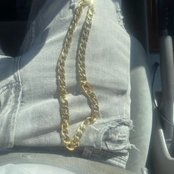 22k Gold Cuban Chain