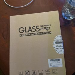 iPad 10th Gen Screen Protector
