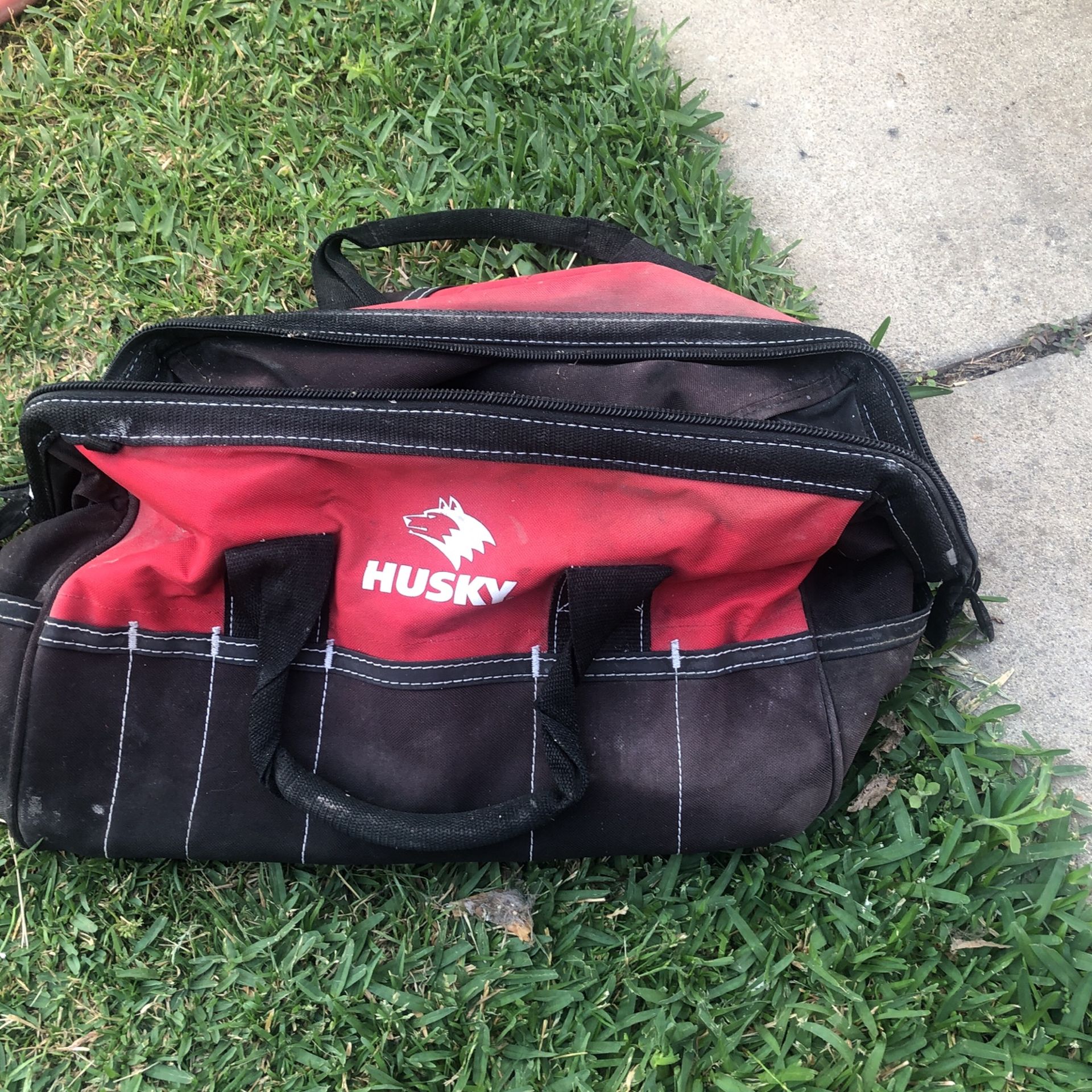 Husky Tool Box (Soft)
