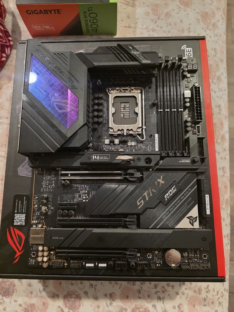 Intel I7-14700k + Rog Strix Z690-e
