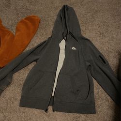 Nike Sweater