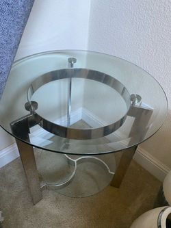 Coffee and side table