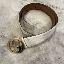Authentic Gucci white GG supreme canvas and leather interlocking G buckle belt