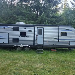 2020 29' Catalina Travel Trailer