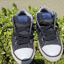 Boys Converse Kids Size 3 No Tie Shoes $25