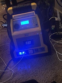 Cat battery Jump Starter