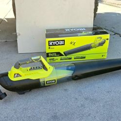 RYOBI corded 8 Amp Leaf Blower 440CFM