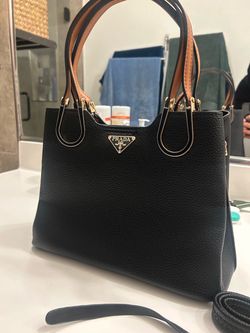 Prada Black Leather purse