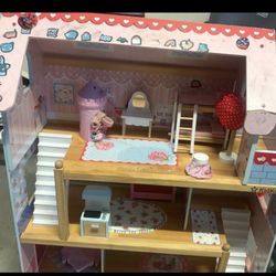 Large Kidcrafts Dollhouse 