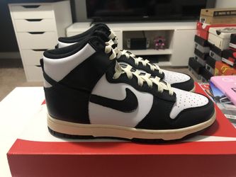 Women’s Dunk Low Vintage Black Size 9