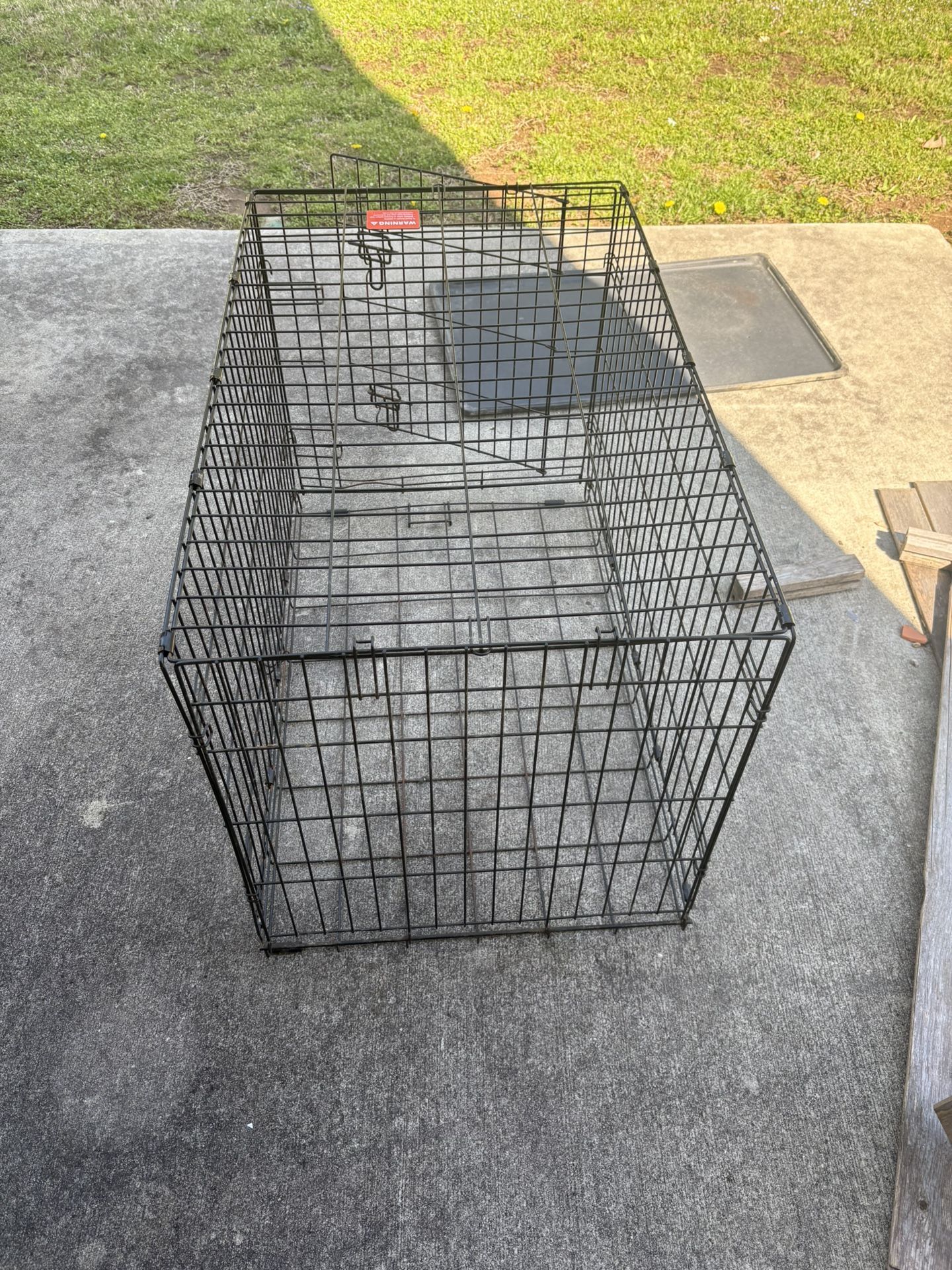 Dog Crate w/ Extras