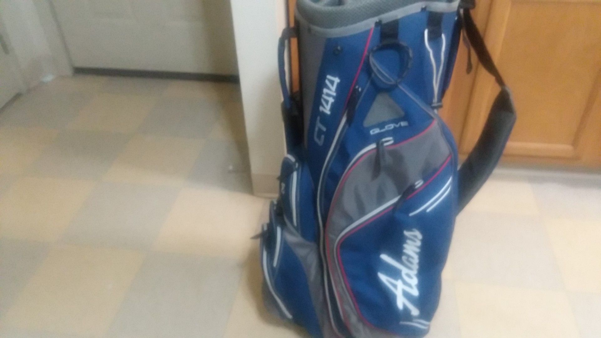 Adams Golf Bag *PRICE REDUCED*